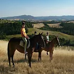 ファームステイ Agriturismo Birrificio Orsini *