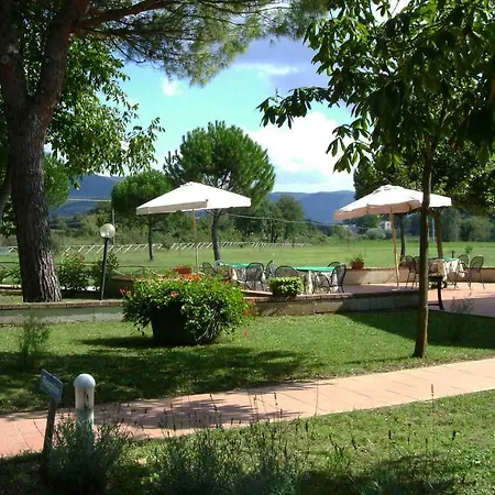 Agriturismo Birrificio Orsini מסה מרטאנה