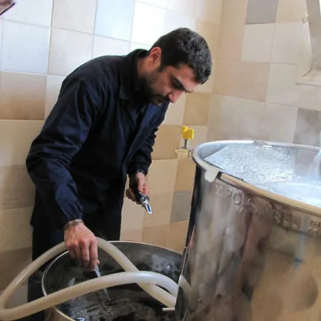 Agriturismo Birrificio Orsini בית חווה *