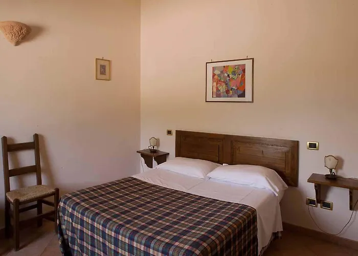 Agriturismo Birrificio Orsini マッサ・マルターナ