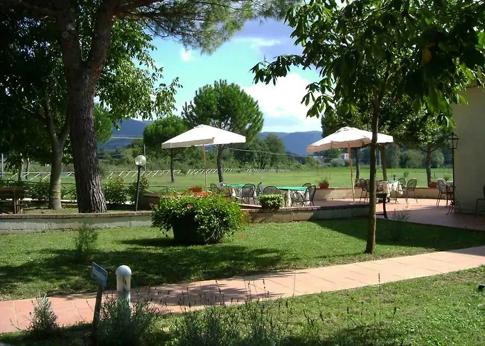 Agriturismo Birrificio Orsini マッサ・マルターナ