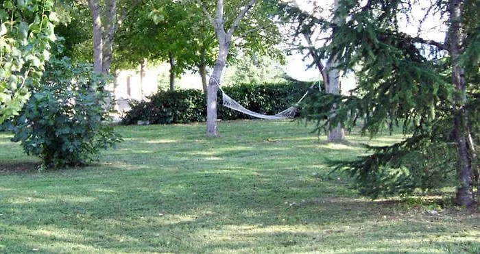 Agriturismo Birrificio Orsini マッサ・マルターナ